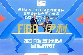 今晚芝加哥公牛备战欧篮联广州队再遭质疑备战CBA常规赛，现场解说直呼：菲尼克斯太阳清晨手感冰凉