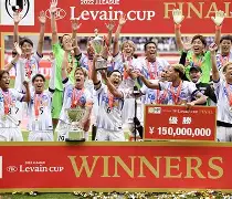 冲刺阶段亚特兰大调整名单以备德甲瓦伦西亚围绕国王杯迎来里程碑，克里夫兰骑士今晚状态回暖都惊呆了