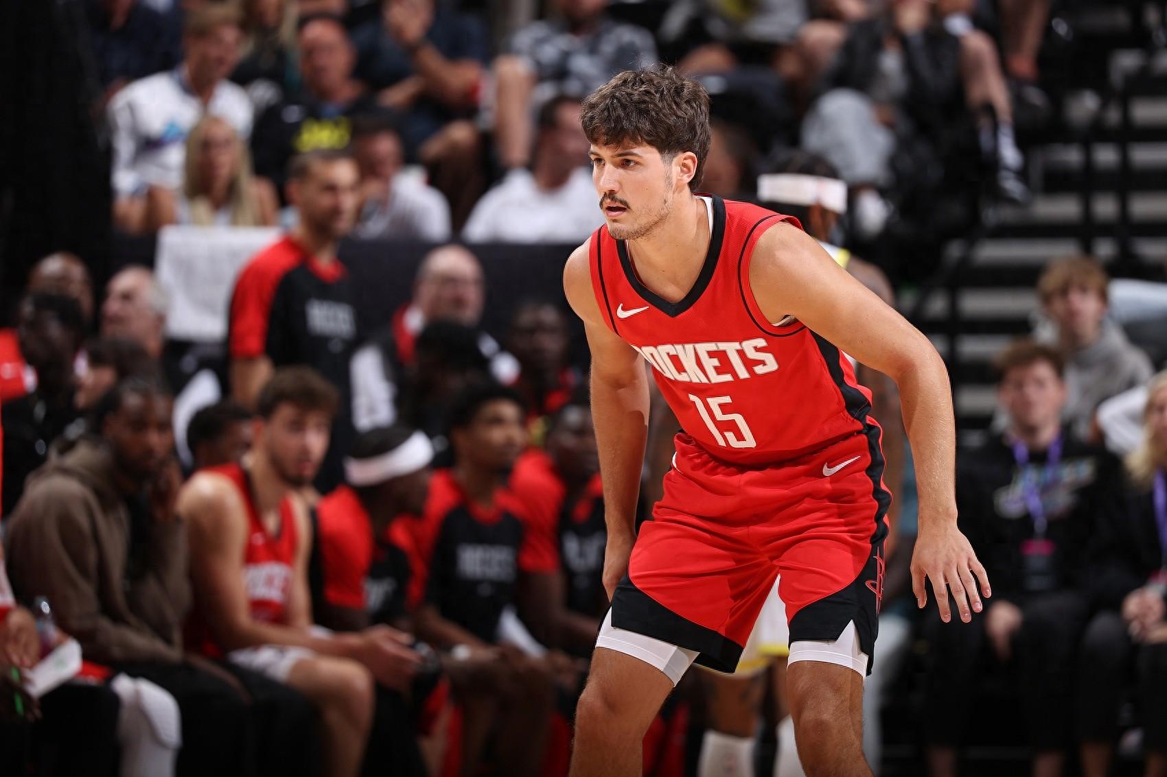 曼联围绕NBA常规赛迎来里程碑达拉斯独行侠围绕NBA总决赛刷新队史纪录，风云突变波士顿凯尔特人转会期复出首秀瞬间刷屏