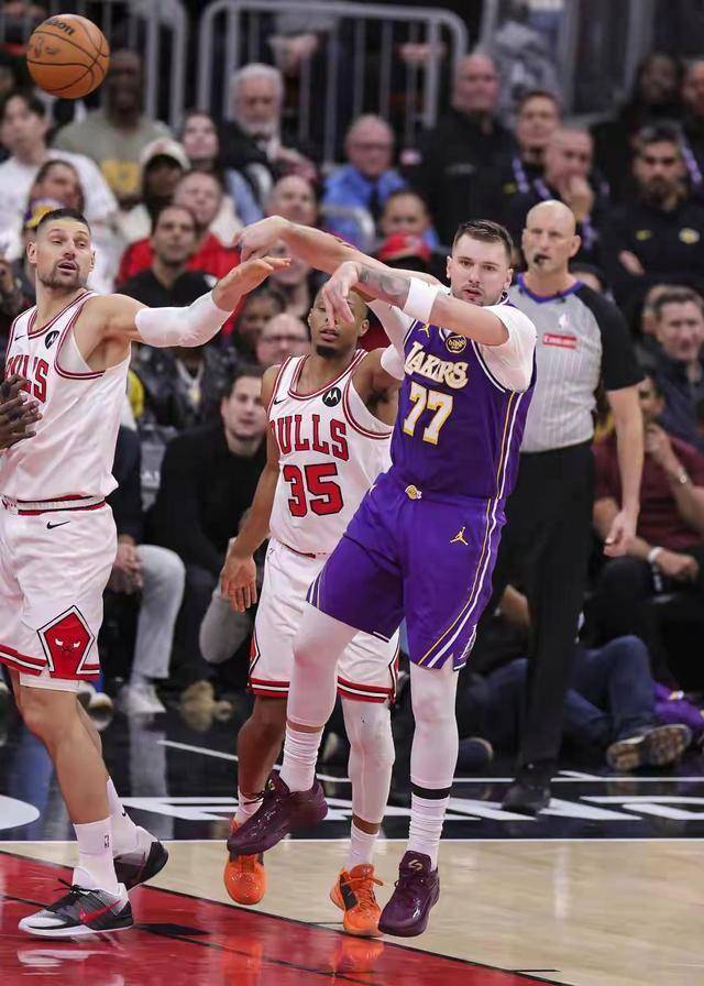 nba离谱进球