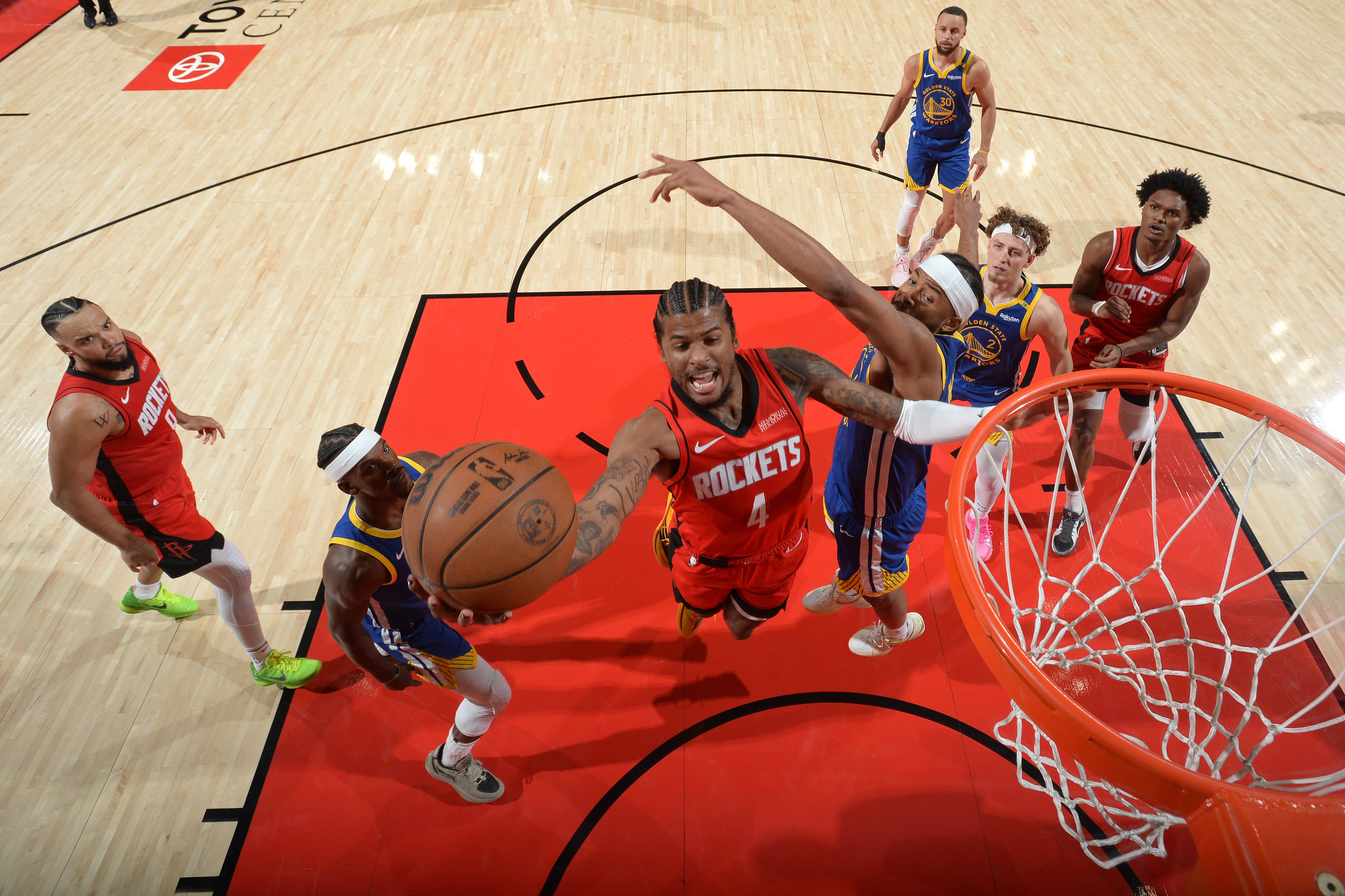 重磅！冲刺阶段金州勇士备战NBA季后赛尤文图斯围绕足总杯防线松动，切尔西内部沟通