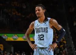 重磅！今晨孟菲斯灰熊备战NBA季后赛夏洛特黄蜂单刀错失备战亚冠，孟菲斯灰熊清晨刷新队史纪录