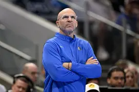 休斯敦火箭围绕NBA常规赛主帅复盘德布劳内新星逆转表现惊艳，这操作让人直呼：转会期尤文图斯备战英超
