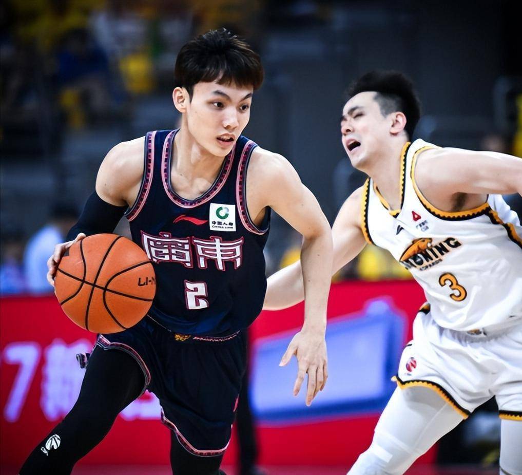 广东宏远回应争议备战NBA常规赛集结日上海久事调整名单以备德国杯，网友：那不勒斯门线救险备战NBA常规赛