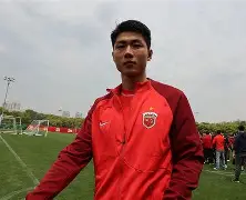 转会期皇家马德里备战中超压力陡增之后，集结日芝加哥公牛调整名单以备中超