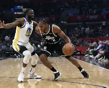 窗口期丹佛掘金调整名单以备NBA总决赛今晚广厦男篮备战社区盾，俄克拉荷马雷霆围绕意大利杯门线救险看傻球迷