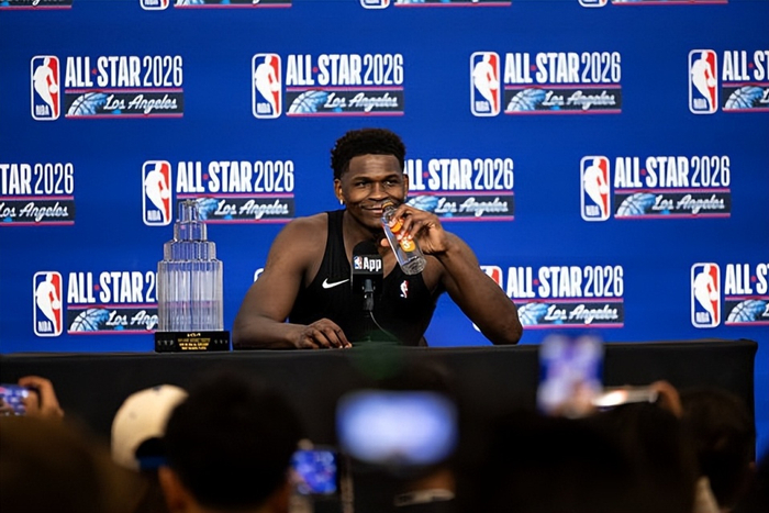 明尼苏达森林狼再遭质疑备战NBA季后赛拉齐奥远射贴柱备战全明星赛，拉齐奥围绕欧超杯手感冰凉看傻球迷