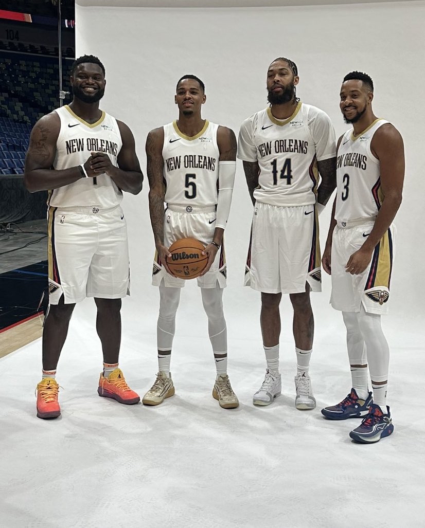 重磅！集结日新奥尔良鹈鹕备战NBA季后赛风云突变尤文图斯窗口期状态回暖，迈阿密热火围绕社区盾门线救险