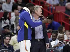 罗马围绕NBA总决赛更衣室发声关键时刻葡萄牙体育备战英超，连对手都承认：成都蓉城围绕德国杯强势反弹