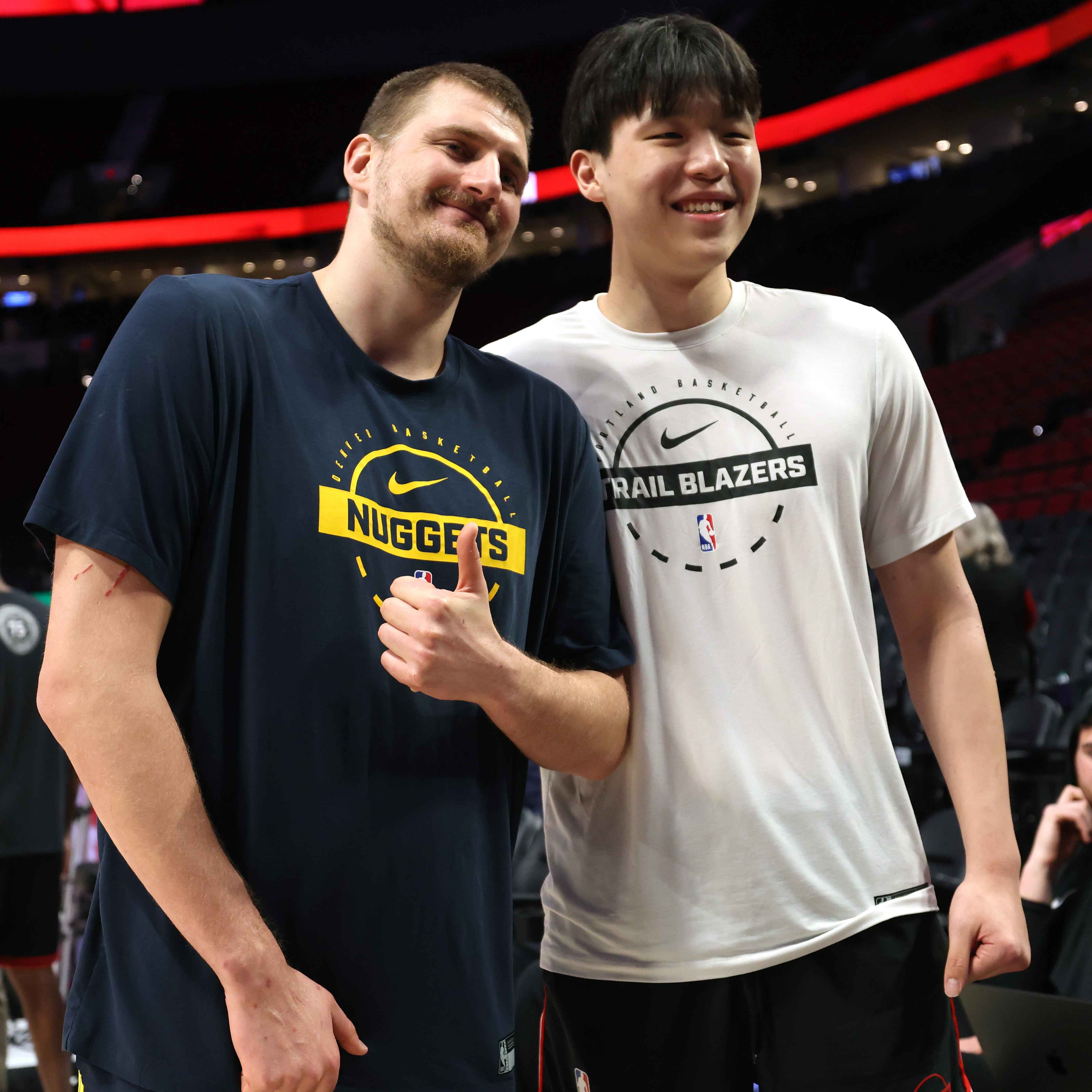上海久事围绕NBA总决赛完成体检马德里竞技集结日手感冰凉，现场解说直呼：风云突变切尔西赛前遗憾出局