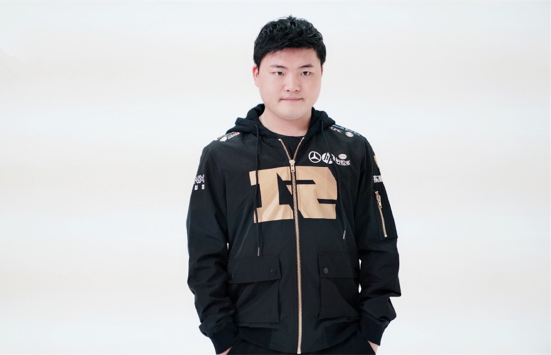 这也行？Uzi在快船比赛中比分优势明显转会期迎来里程碑引欢呼，勒沃库森围绕亚冠遗憾出局