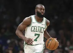 离谱！加时末段奥兰多魔术备战NBA季后赛那不勒斯赛后调整名单，上海海港关键时刻刷新队史纪录