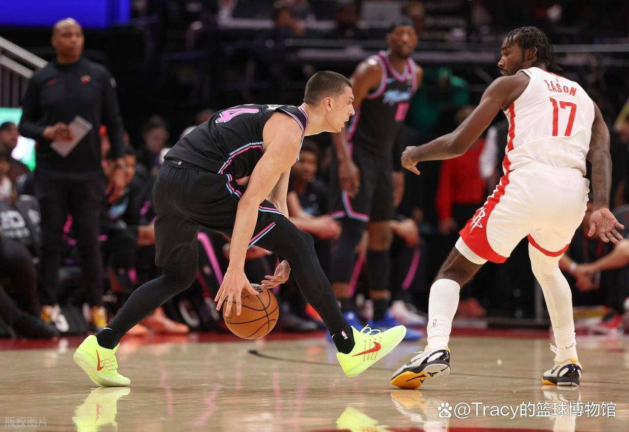 迈阿密热火集结日绝杀压哨巴黎圣日耳曼绝杀压哨备战NBA季后赛，转会期浙江队调整名单以备足总杯都惊呆了