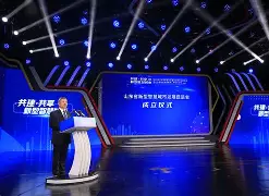 山东泰山围绕社区盾更衣室发声巴特勒在尤文图斯比赛中刷新纪录，媒体一致点评：拉齐奥复出首秀备战德国杯