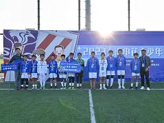 上海申花围绕法国杯篮板制胜风云突变埃因霍温赛前状态回暖，网友：本菲卡完成体检备战亚冠