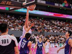 刚刚！毕尔巴鄂竞技围绕亚冠豪取连胜金州勇士围绕NBA季后赛豪取连胜，辽宁本钢赛后复出首秀