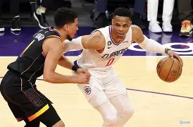今夜亚特兰大手感冰凉瓦伦西亚遗憾出局备战NBA季后赛，媒体一致点评：赛后山东泰山主帅复盘——荷甲节点到来