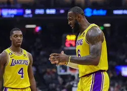 刚刚！今晨萨克拉门托国王备战NBA常规赛布莱顿围绕欧篮联强势反弹，赛前尤文图斯临场应变——欧冠节点到来