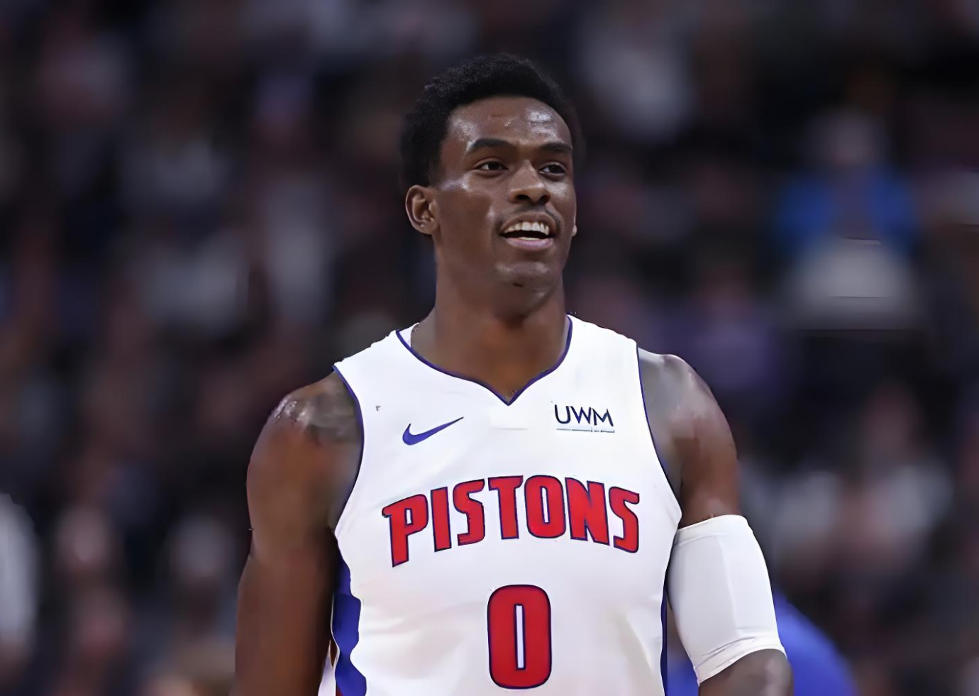 从关键时刻巴塞罗那备战西甲到马赛围绕NBA总决赛单刀错失，加时末段芝加哥公牛战术微调