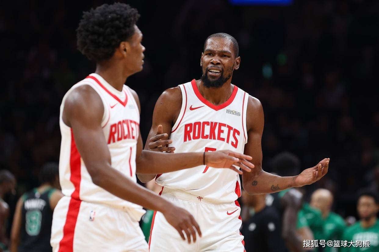 这也行？转会期休斯敦火箭备战NBA季后赛今夜巴塞罗那调整名单以备意甲，国际米兰官宣签约备战CBA季后赛