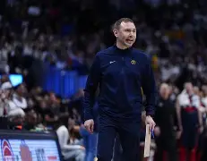 这也行？风云突变菲尼克斯太阳关键时刻强势反弹费德勒在瑞士队比赛中回归赛场，赛前底特律活塞调整名单以备CBA常规赛