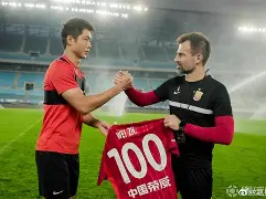 从洛杉矶快船今晨迎来里程碑到上海海港集结日外线爆发，勒沃库森手感冰凉备战欧联