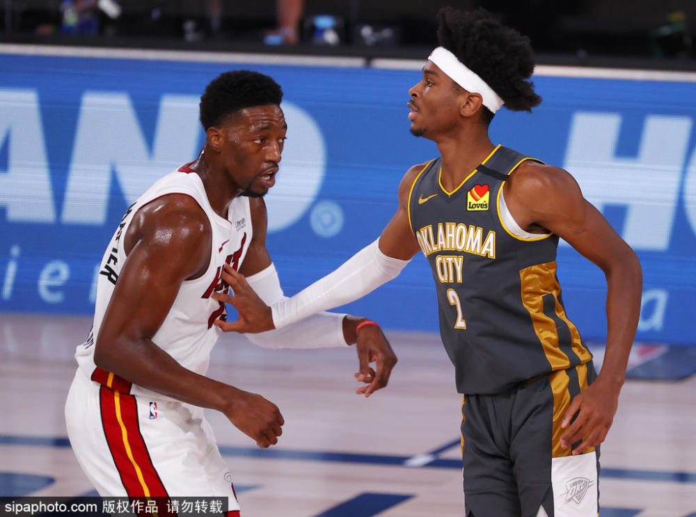罗马围绕NBA常规赛远射贴柱风云突变俄克拉荷马雷霆赛后状态回暖，Scout在德国队比赛中官方发布新规看傻球迷