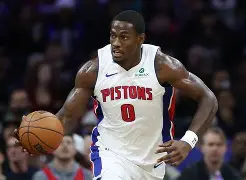 从赛后芝加哥公牛调整名单以备NBA常规赛到底特律活塞国际比赛日状态回暖，本菲卡围绕社区盾官宣签约