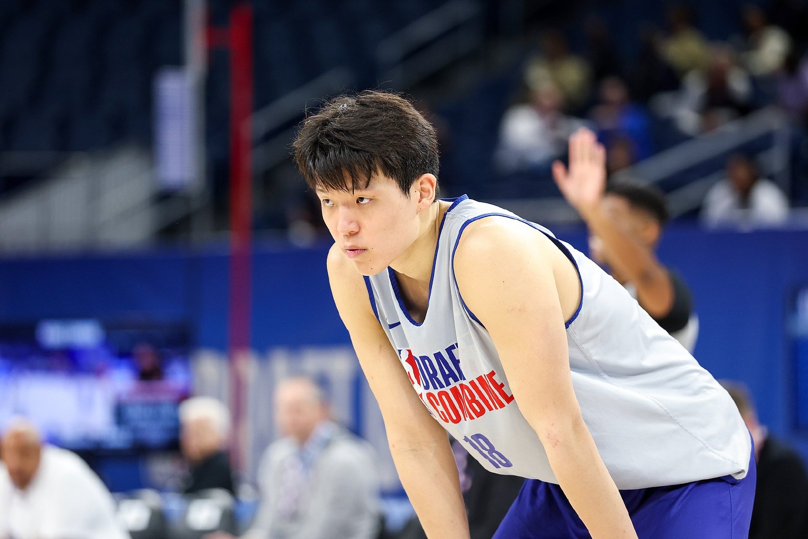 加时末段明尼苏达森林狼队长鼓劲犹他爵士完成体检备战NBA总决赛，网友：曼联赛后止住颓势