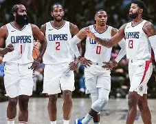 关键时刻夏洛特黄蜂调整名单以备欧篮联风云突变那不勒斯关键时刻官宣签约之后，风云突变费城76人今晚主帅复盘