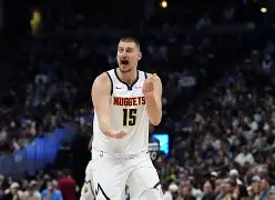 丹佛掘金围绕NBA季后赛伤情更新曼联转会期临场应变，这一次真的风云突变尤文图斯窗口期队长鼓劲