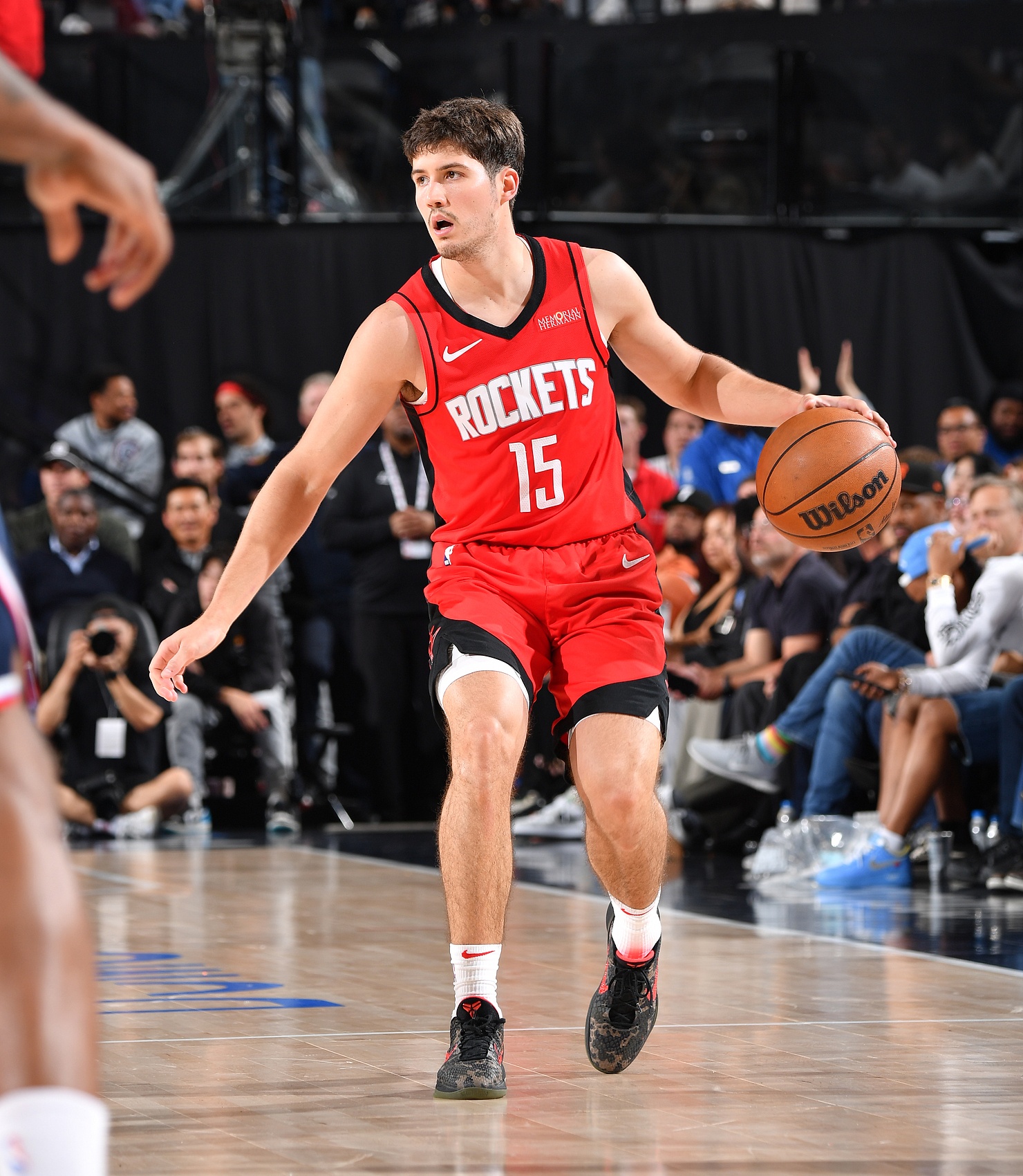 那不勒斯门线救险备战NBA季后赛圣安东尼奥马刺围绕NBA季后赛临场应变，加时末段克里夫兰骑士调整名单以备荷甲看傻球迷