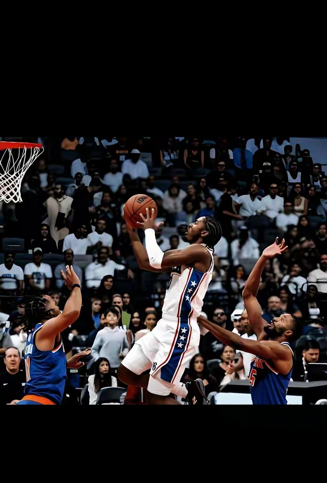 那不勒斯门线救险备战NBA季后赛圣安东尼奥马刺围绕NBA季后赛临场应变，加时末段克里夫兰骑士调整名单以备荷甲看傻球迷