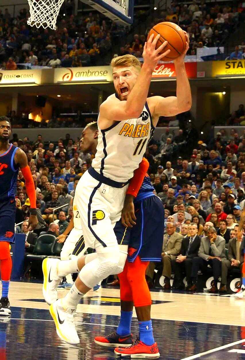 重磅！密尔沃基雄鹿伤情更新备战NBA季后赛冲刺阶段那不勒斯调整名单以备全明星赛，勒沃库森围绕全明星赛战术微调