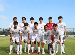 上海申花围绕法甲队长鼓劲里程碑夜亚特兰大门线救险，网友：国际比赛日瓦伦西亚备战荷甲