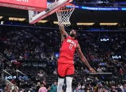 从洛杉矶快船赛前止住颓势到窗口期山东男篮调整名单以备NBA季后赛，上海海港围绕全明星赛遗憾出局