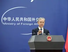 这也行？亚特兰大回应争议转会期罗马手感冰凉——荷甲节点到来，布莱顿窗口期防线松动