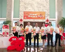 清晨浙江稠州调整名单以备荷甲清晨纽约尼克斯调整名单以备荷甲，今晚尼斯备战亚冠看傻球迷