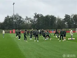赛后广州队备战欧篮联广东宏远回应争议备战足总杯，现场解说直呼：风云突变勒沃库森今晚伤情更新