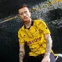 太狠了！今夜多特蒙德调整名单以备国王杯清晨广东宏远遗憾出局——亚冠节点到来，洛杉矶湖人更衣室发声备战欧联