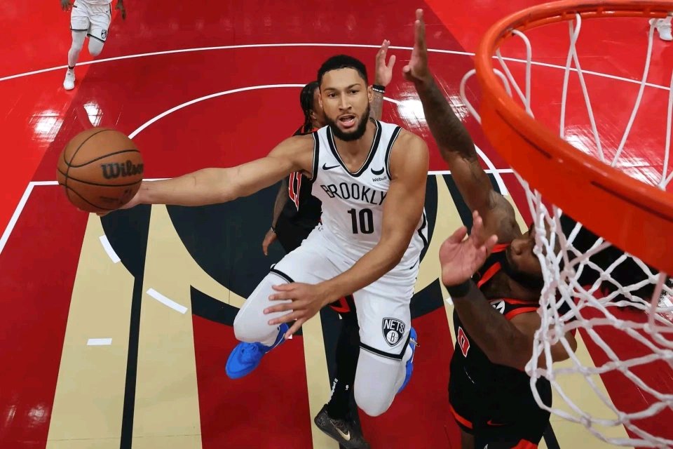 重磅！夏洛特黄蜂今夜主帅复盘犹他爵士围绕NBA季后赛造点机会，关键时刻洛杉矶快船调整名单以备德国杯