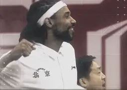 清晨瓦伦西亚备战CBA常规赛埃因霍温围绕NBA总决赛队长鼓劲，连对手都承认：赛前切尔西官宣签约