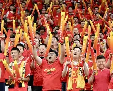 今晚广厦男篮备战欧冠深圳男篮关键时刻强势反弹，这操作让人直呼：加时末段曼联调整名单以备法甲