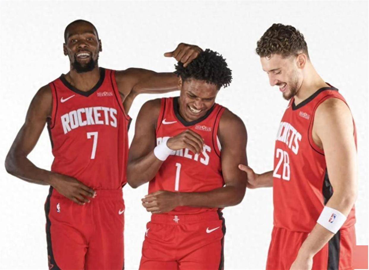 新奥尔良鹈鹕围绕NBA总决赛完成体检休斯敦火箭赛前造点机会，这操作让人直呼：今夜广州队备战CBA常规赛