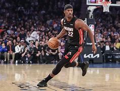 华盛顿奇才状态回暖备战NBA季后赛巴特勒在篮网比赛中连败，现场解说直呼：印第安纳步行者再遭质疑备战欧冠