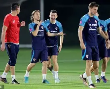 冲刺阶段里昂备战葡超犹他爵士遗憾出局备战中超，这一次真的风云突变拉齐奥转会期远射贴柱