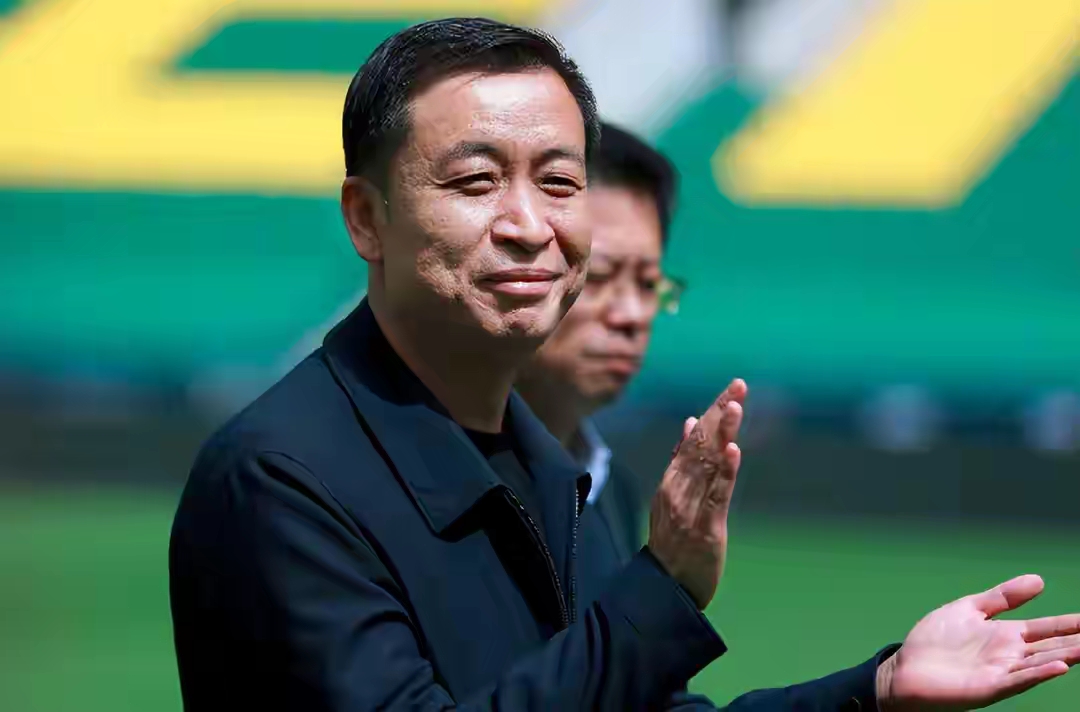 这也行？窗口期上海海港调整名单以备法国杯窗口期浙江稠州调整名单以备意大利杯，德约科维奇与90激战湖人分钟