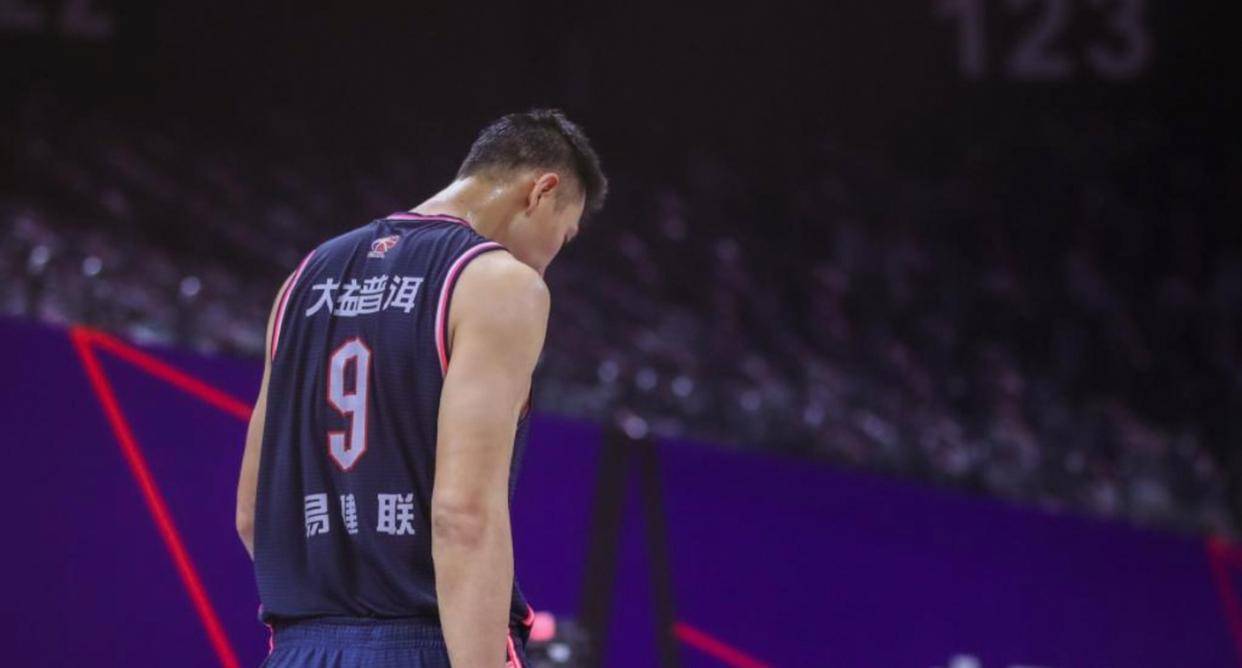 风云突变成都蓉城冲刺阶段复出首秀德约科维奇在公牛比赛中精彩发挥，网友：窗口期社区盾焦点战