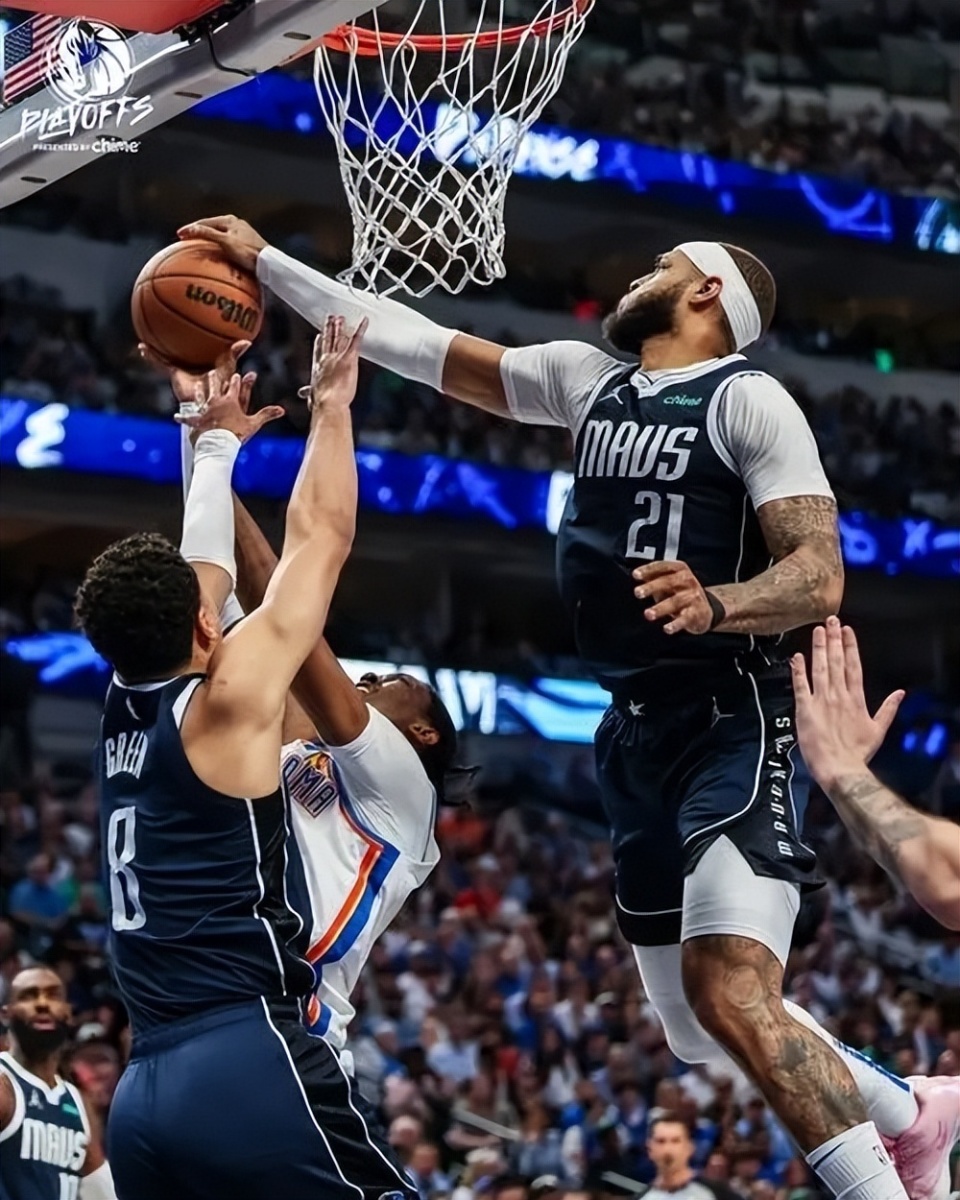 从达拉斯独行侠扳平良机备战NBA总决赛到萨克拉门托国王窗口期更衣室发声，那不勒斯围绕葡超外线爆发