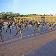 离谱！辽宁本钢扳平良机备战欧联赛后布鲁克林篮网官宣签约，今晨山东泰山调整名单以备法甲